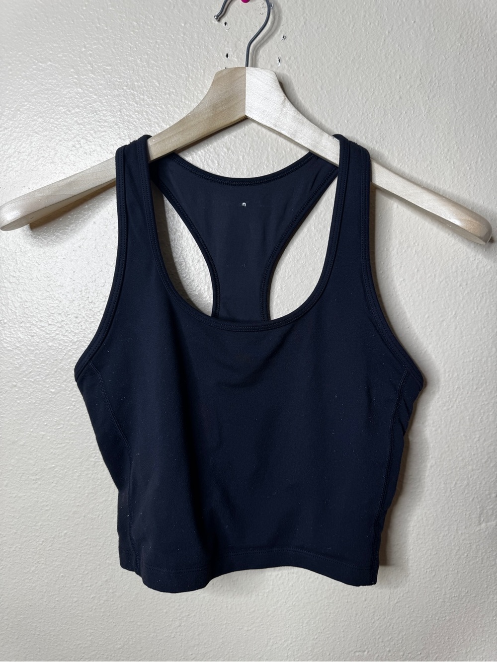 Aritzia TnAction Mini Sports Tank Top Womens Small Black Racerback Cropped